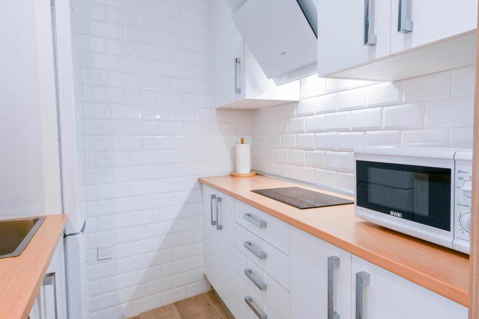 For Encantadora Vivienda Temporal A Pocos Minutos Del Metro Lavapies Zui33 Apartamento